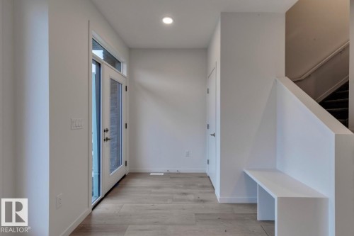 120 Garneau Gate, Spruce Grove, AB - Indoor Photo Showing Other Room