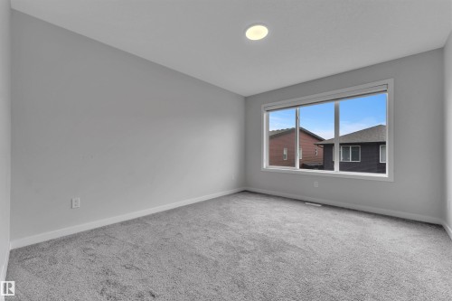 226 Orchards Boulevard, Edmonton, AB - Indoor Photo Showing Other Room