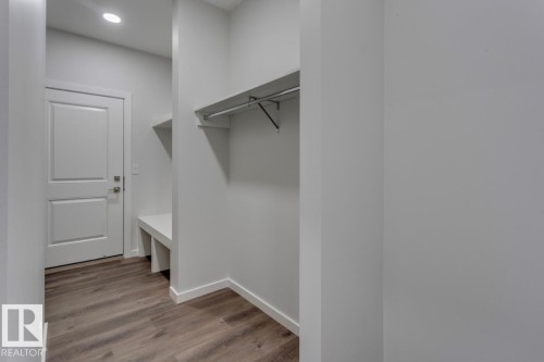 8 Chartres Close, St. Albert, AB - Indoor
