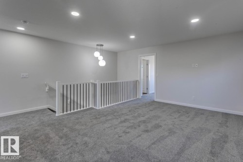 8 Chartres Close, St. Albert, AB - Indoor Photo Showing Other Room