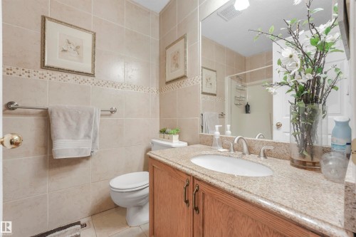 44 Lennox Drive, St. Albert, AB - Indoor Photo Showing Bathroom