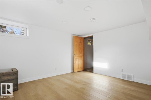 5309 52 Street, Thorsby, AB - Indoor Photo Showing Other Room