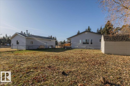5309 52 Street, Thorsby, AB - Outdoor