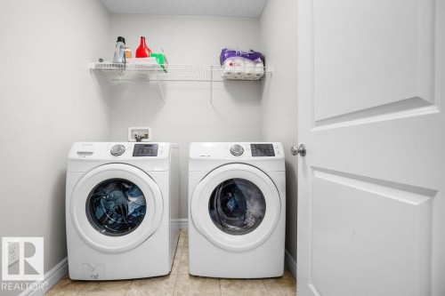 9053 Cooper Link Link, Edmonton, AB - Indoor Photo Showing Laundry Room