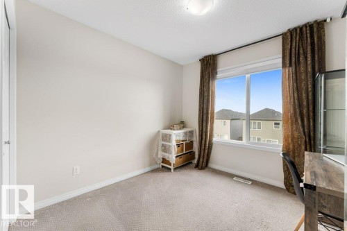 2104 Price Landing Landing, Edmonton, AB - Indoor