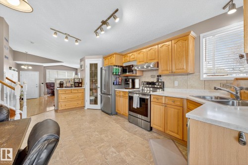 8304 170 Avenue, Edmonton, AB - Indoor Photo Showing Kitchen With Double Sink