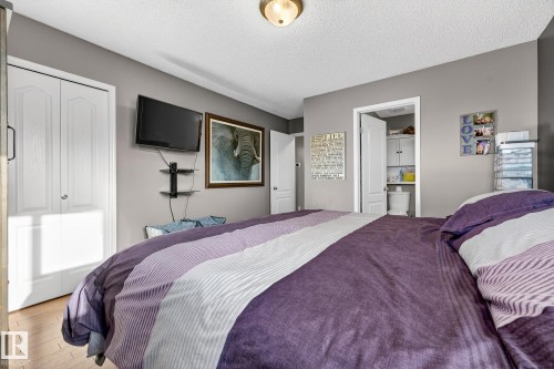 8304 170 Avenue, Edmonton, AB - Indoor Photo Showing Bedroom