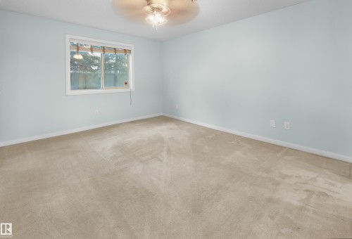 114 278 Suder Greens Drive, Edmonton, AB - Indoor Photo Showing Other Room