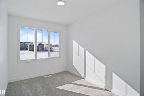 1181 South Creek Wynd, Stony Plain, AB - Indoor Photo Showing Other Room