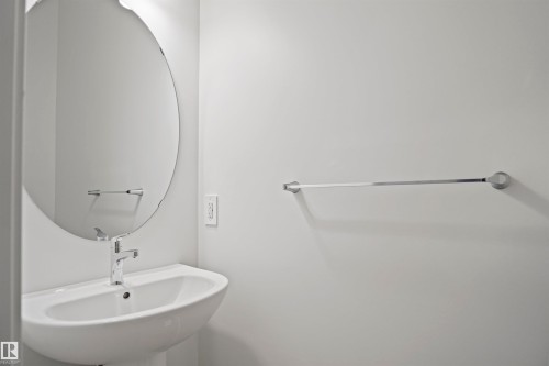 1165 South Creek Wynd, Stony Plain, AB - Indoor Photo Showing Bathroom