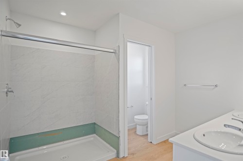 1165 South Creek Wynd, Stony Plain, AB - Indoor Photo Showing Bathroom