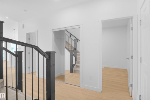 1179 South Creek Wynd, Stony Plain, AB - Indoor Photo Showing Other Room