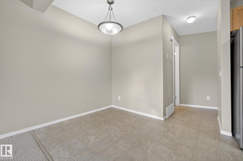 71 230 Edwards Drive, Edmonton, AB - Indoor Photo Showing Other Room