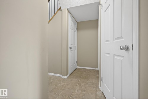 71 230 Edwards Drive, Edmonton, AB - Indoor Photo Showing Other Room