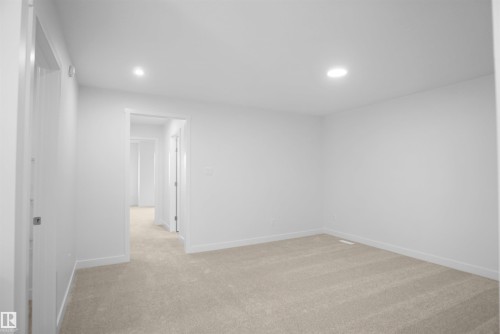 1163 South Creek Wynd, Stony Plain, AB - Indoor Photo Showing Other Room