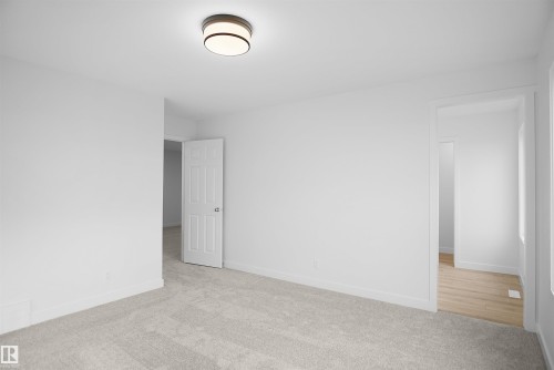 1163 South Creek Wynd, Stony Plain, AB - Indoor Photo Showing Other Room