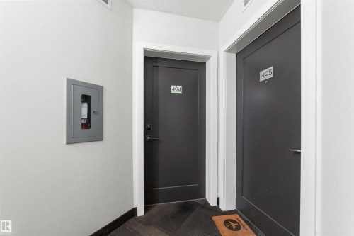 404 10227 115 Street, Edmonton, AB - Indoor Photo Showing Other Room
