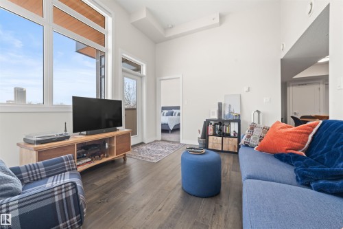 404 10227 115 Street, Edmonton, AB - Indoor Photo Showing Other Room