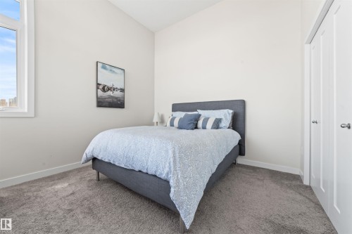 404 10227 115 Street, Edmonton, AB - Indoor Photo Showing Bedroom