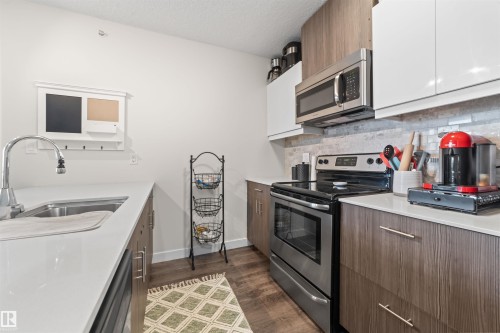 402 10227 115 Street, Edmonton, AB - Indoor Photo Showing Kitchen With Stainless Steel Kitchen