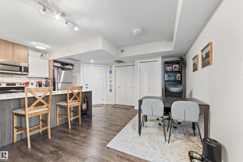 402 10227 115 Street, Edmonton, AB - Indoor