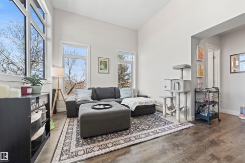 402 10227 115 Street, Edmonton, AB - Indoor