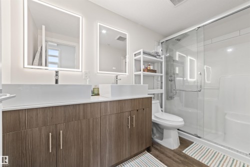 402 10227 115 Street, Edmonton, AB - Indoor Photo Showing Bathroom