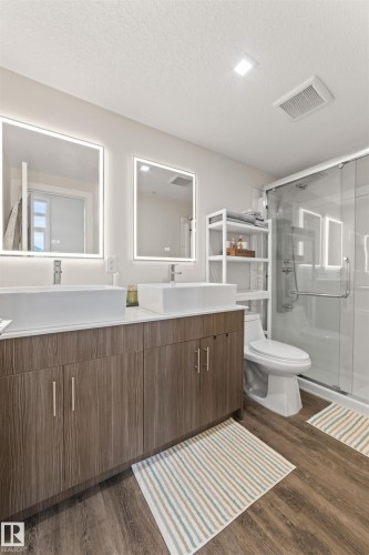 402 10227 115 Street, Edmonton, AB - Indoor Photo Showing Bathroom