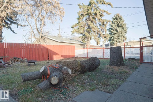 12029 50 Street, Edmonton, AB - Outdoor
