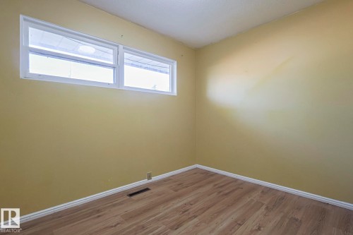 12029 50 Street, Edmonton, AB - Indoor Photo Showing Other Room