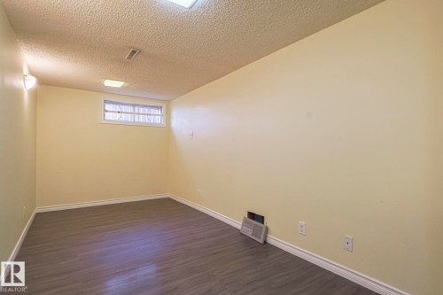 12029 50 Street, Edmonton, AB - Indoor Photo Showing Other Room