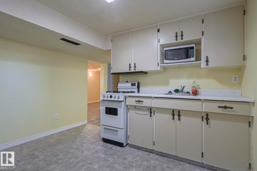 12029 50 Street, Edmonton, AB - Indoor Photo Showing Kitchen