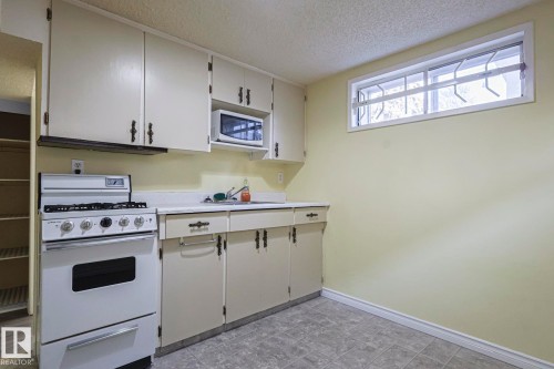 12029 50 Street, Edmonton, AB - Indoor Photo Showing Kitchen
