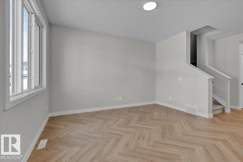 5 Cobblestone Gate, Spruce Grove, AB - Indoor Photo Showing Other Room