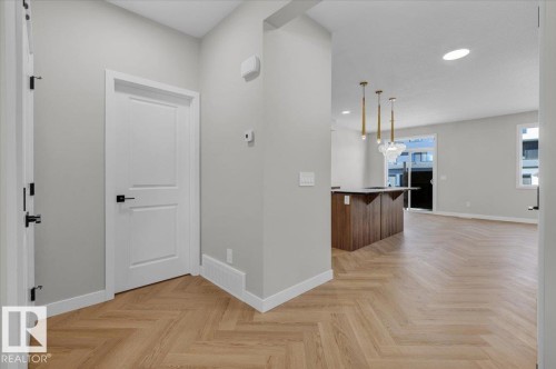 5 Cobblestone Gate, Spruce Grove, AB - Indoor Photo Showing Other Room