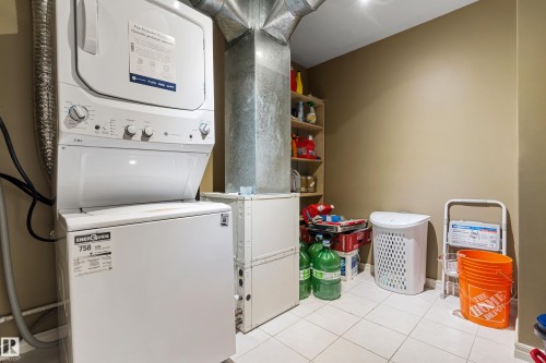 1102 10909 103 Avenue, Edmonton, AB - Indoor Photo Showing Laundry Room