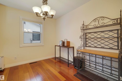 6208 149 Avenue, Edmonton, AB - Indoor