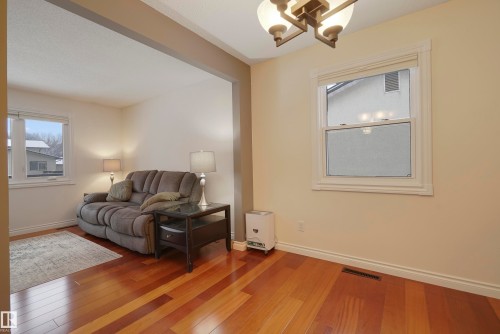 6208 149 Avenue, Edmonton, AB - Indoor