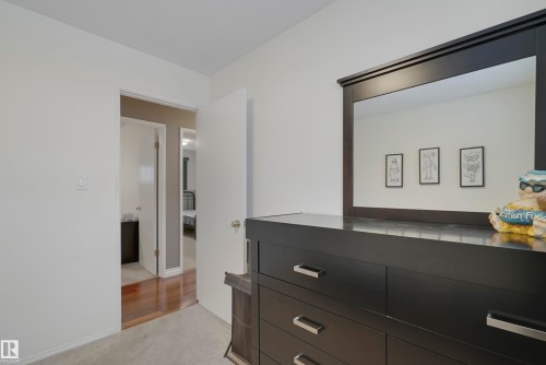 6208 149 Avenue, Edmonton, AB - Indoor