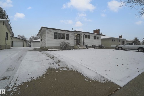 6208 149 Avenue, Edmonton, AB - Outdoor