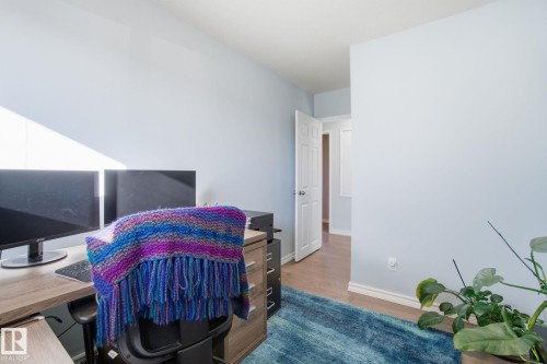 10657 St Gabriel School Road, Edmonton, AB - Indoor