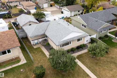 7719 71 Avenue, Edmonton, AB - Outdoor