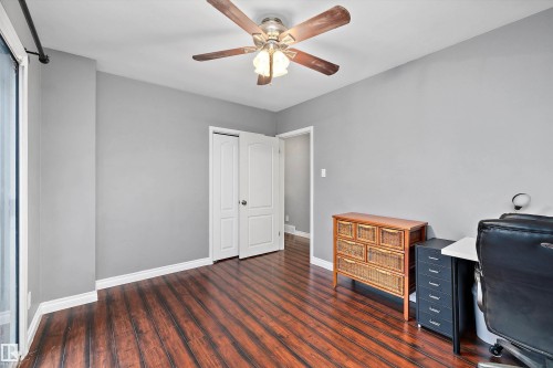 12039 52 Street, Edmonton, AB - Indoor Photo Showing Office