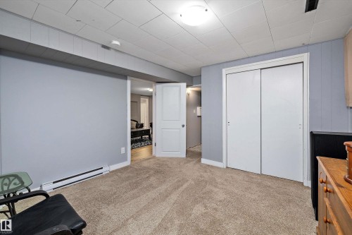12039 52 Street, Edmonton, AB - Indoor Photo Showing Other Room