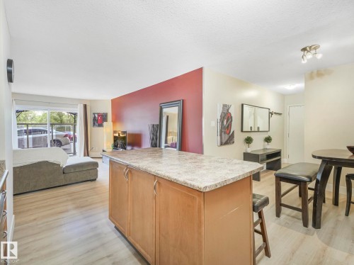 102 9715 110 Street, Edmonton, AB - Indoor Photo Showing Other Room