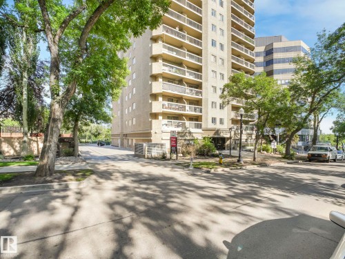 102 9715 110 Street, Edmonton, AB - Outdoor