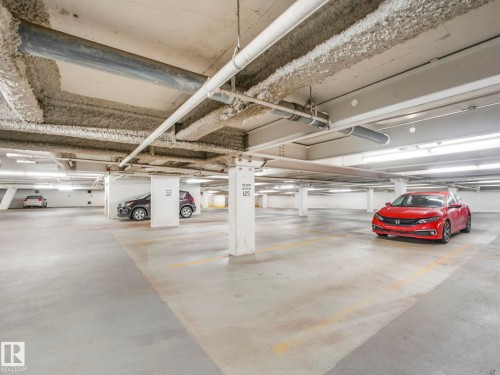 102 9715 110 Street, Edmonton, AB - Indoor Photo Showing Garage