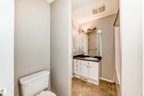 12 Graywood Terrace, Stony Plain, AB - Indoor Photo Showing Bathroom