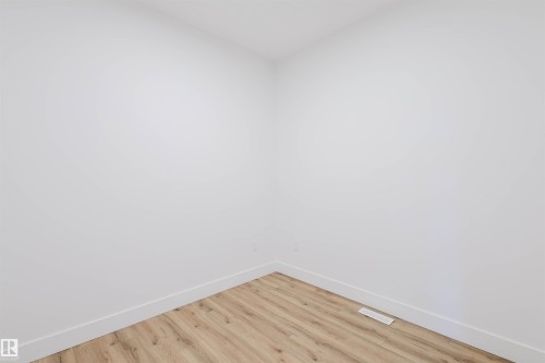 339 Munn Way, Leduc, AB - Indoor Photo Showing Other Room