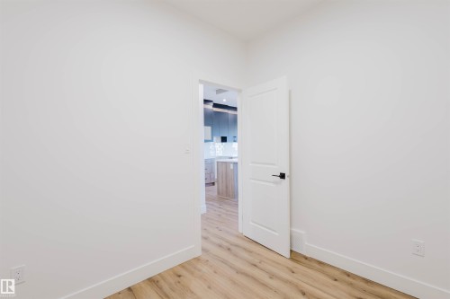 339 Munn Way, Leduc, AB - Indoor Photo Showing Other Room